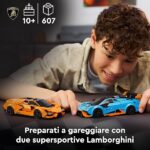 LEGO Speed Champions Lamborghini Revuelto e Huracán STO - Modellini di Auto da Corsa - Macchine Giocattolo con 2 Minifigure dei Piloti - Regalo di Compleanno per Bambini da 10 Anni in su - 77238 - immagine 3