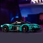 LEGO Technic Aston Martin Valkyrie - Modellino da Costruire di Auto Sportiva - Macchina Giocattolo con Motore V12 e Porte Apribili - Regalo da Collezione per Bambini e Bambine da 9 Anni in su - 42208 - immagine 6