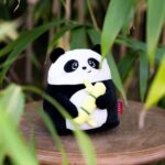 Legami - Peluche Plush Super Soft!, Tema Panda, Formato Mini, con Carta d'Identità personalizzabile, Sta in Piedi da Solo, 14x15x12 cm - immagine 7