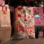 Legami - Sacco per Regali di Babbo Natale, Dimensioni 50 x 70 cm, Con Coulisse, Resistente, Riutilizzabile, Grande Borsa Per Regali di Natale - immagine 7