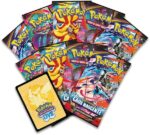 Pokémon: set Allenatore Fuoriclasse dell’espansione Megaevoluzione - Caos Nascente del GCC Pokémon (1 carta promozionale figura intera, 9 buste di espansione e accessori premium), Edizione in Italiano - immagine 5